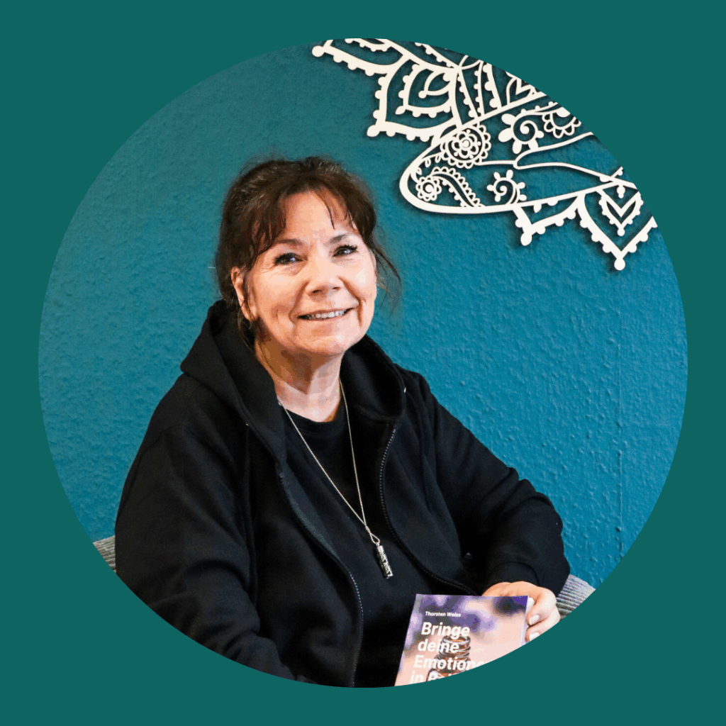 VAYANA Teamfoto Anja