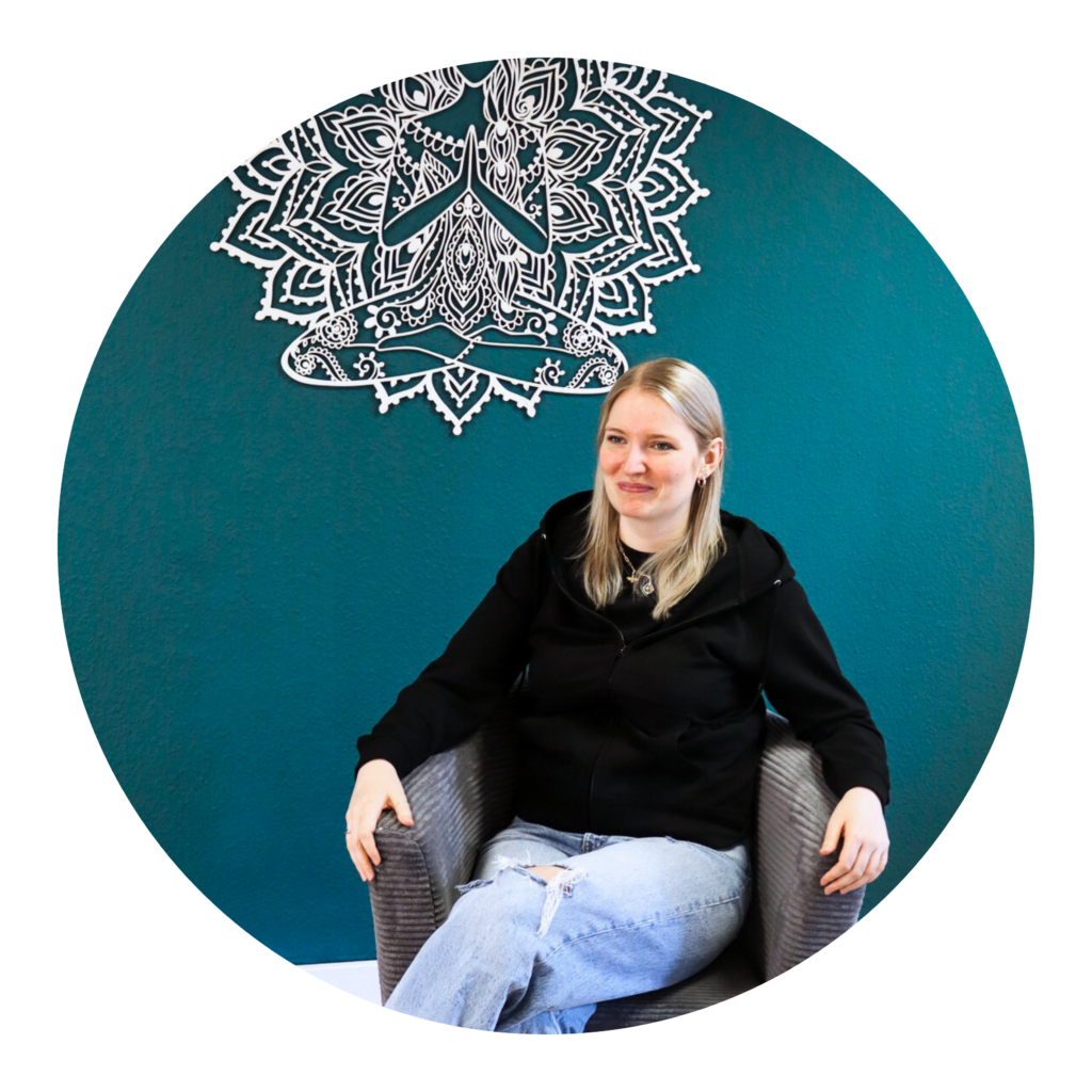 VAYANA Teamfoto Laura